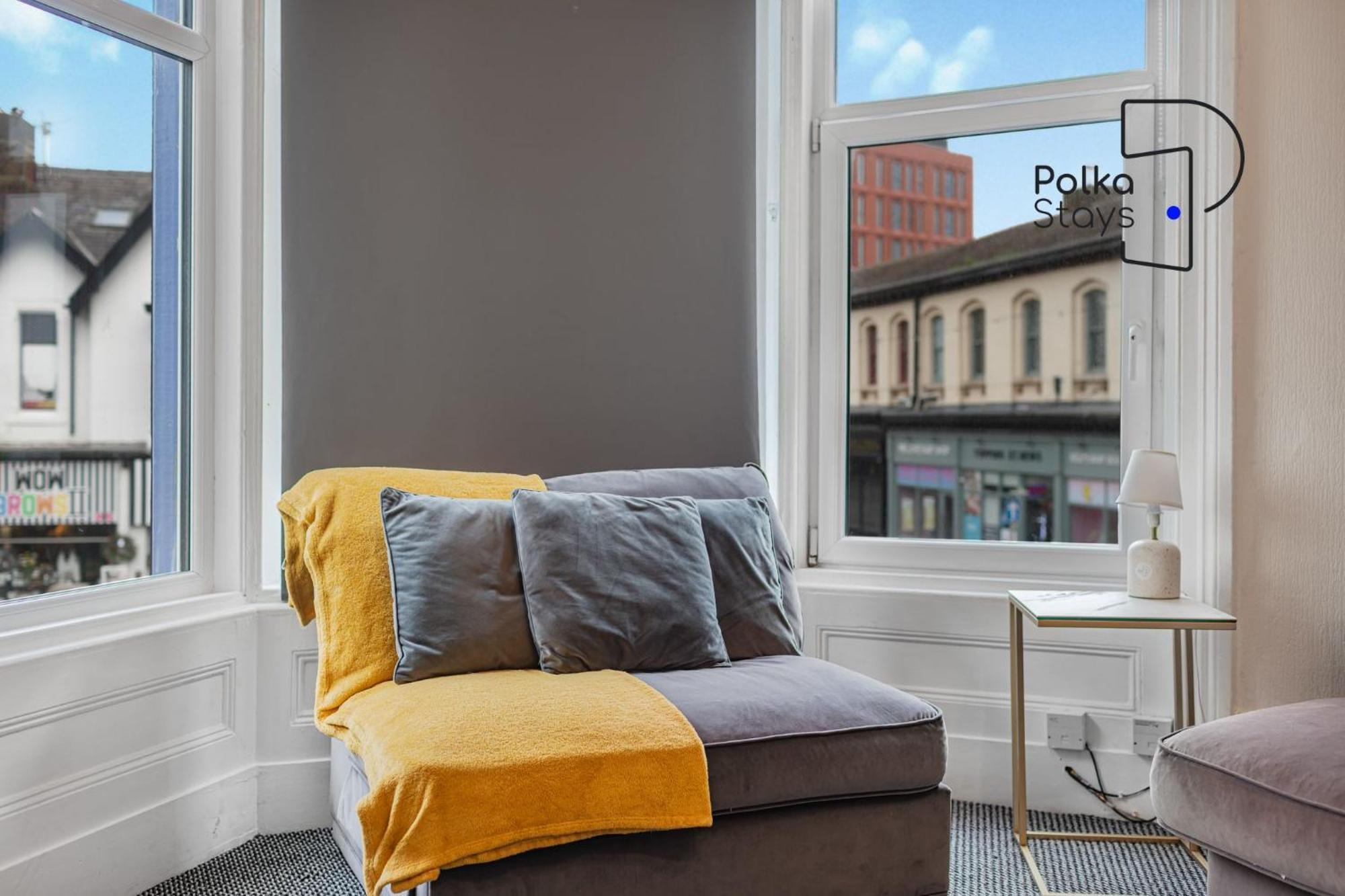 Polkadot Winter Gardens - Large Modern Apartments In Blackpool By Polkastays Exterior photo